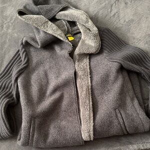 Cabela’s Gray Hooded Jacket with Knit Sleeves